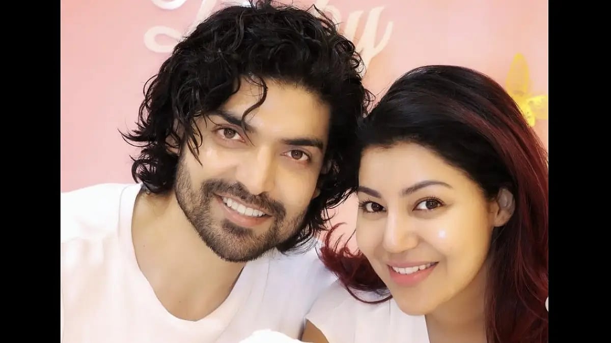Gurmeet, Debina Finally Reveal Their Daughter's Face To The Fans