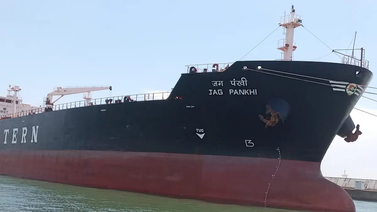 India delivered 36,000 metric ton of petrol and 40,000 metric ton of diesel to Sri Lanka