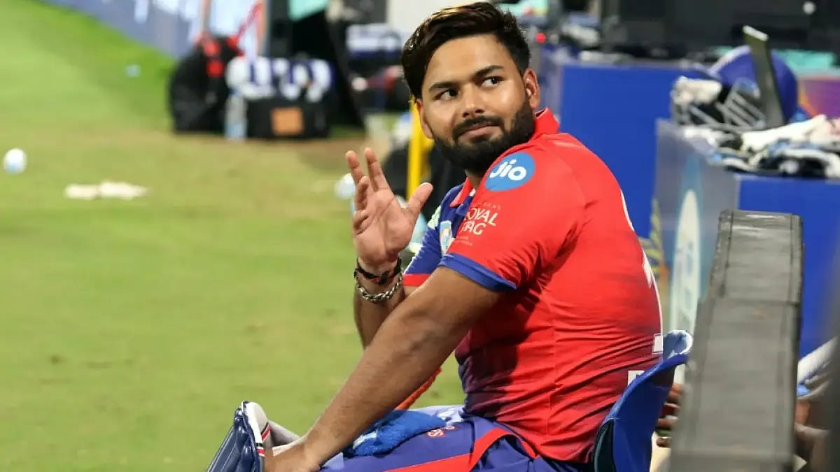 Delhi Capitals captain Rishabh Pant gestures towards the crowd during their IPL 2022 tie vs LSG. 