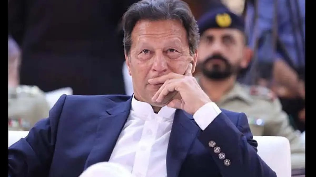 8 Activists Of Imran Khan’s Party Arrested For Campaign Against Pakistan Army Chief