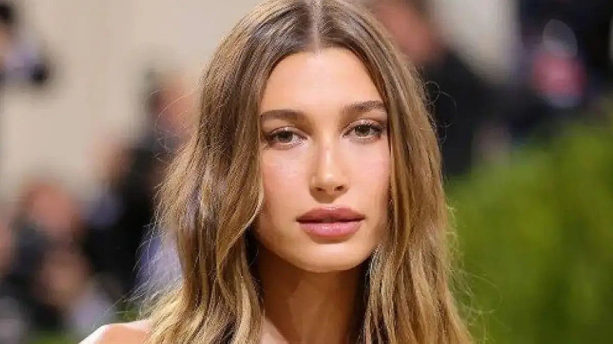 Hailey Bieber