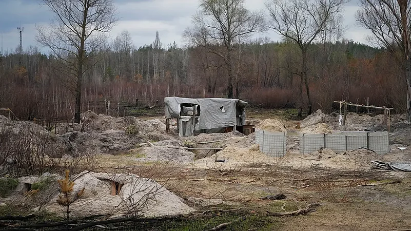 Russian Barrage Claims 10 Lives In Ukraine