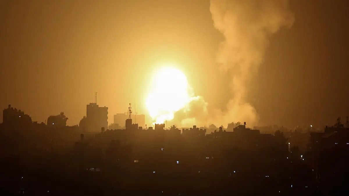 Israel Airstrike On Syria Damages Damascus International Airport’s Main Runway