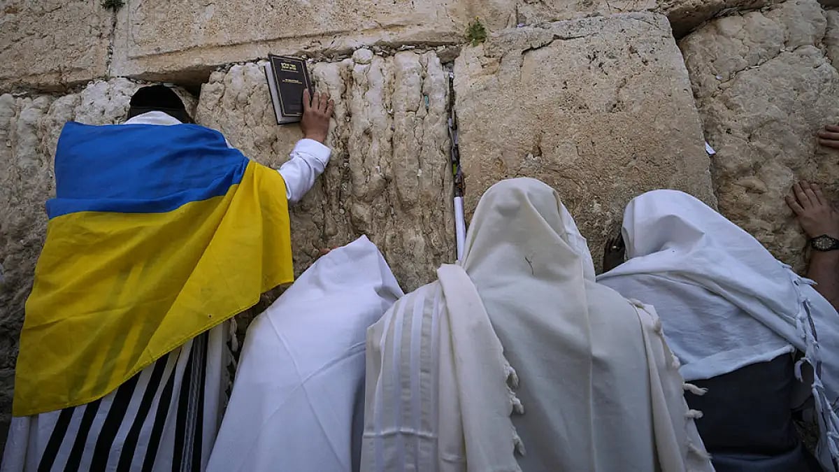 How Jewish Community Is Celebrating Passover Around The World