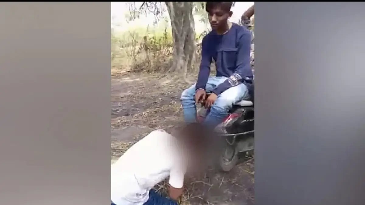 Screen grab from the viral video.