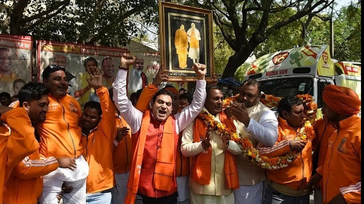 HYV members in UP
