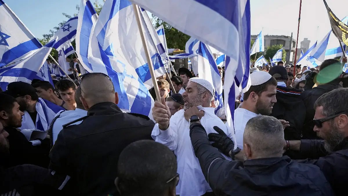 Israeli police block right wing activists from marching towards the Old City, in Jerusalem