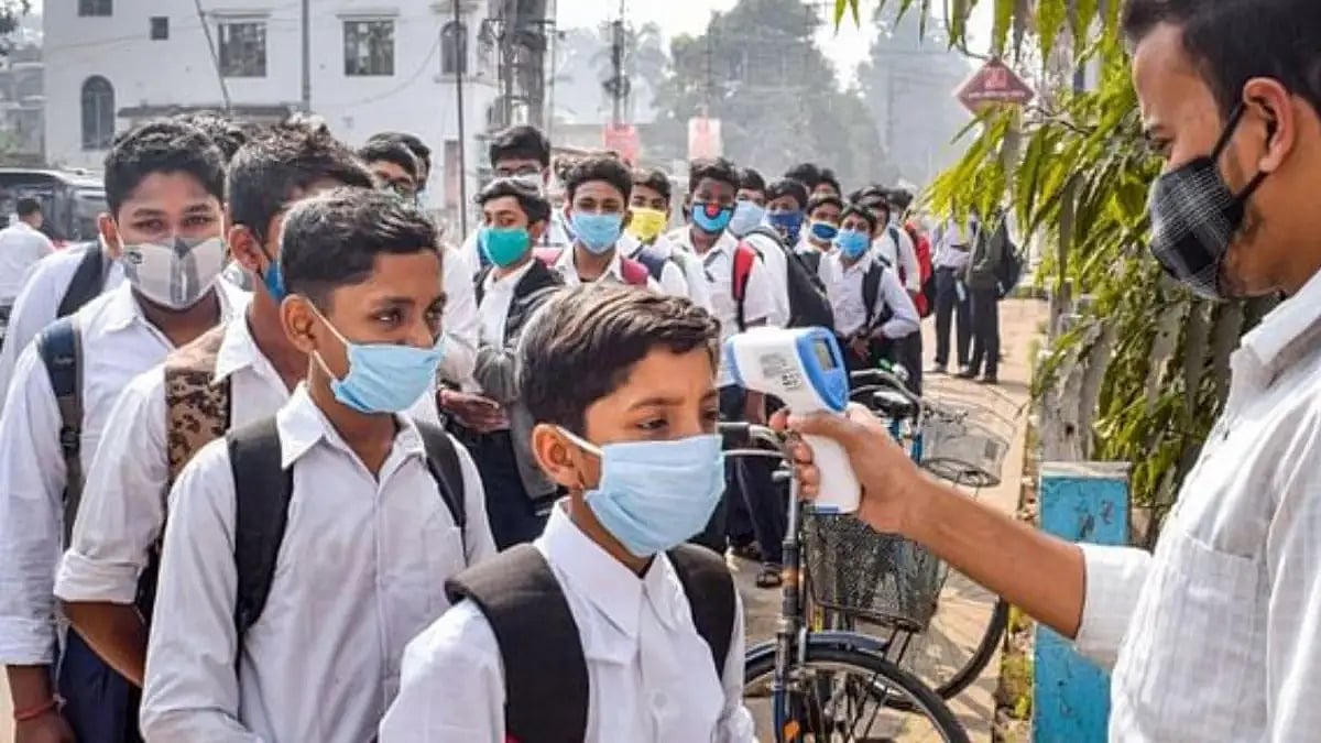 Delhi school.