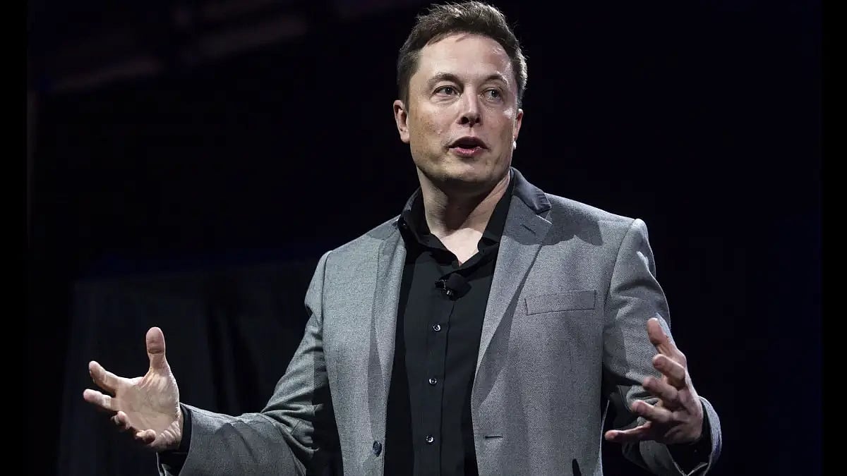 Elon Musk’s Social Media Takeover Makes Tesla, Twitter Shares Tumble