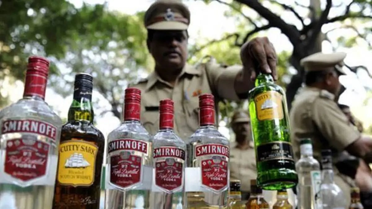 Liquor Mafia 