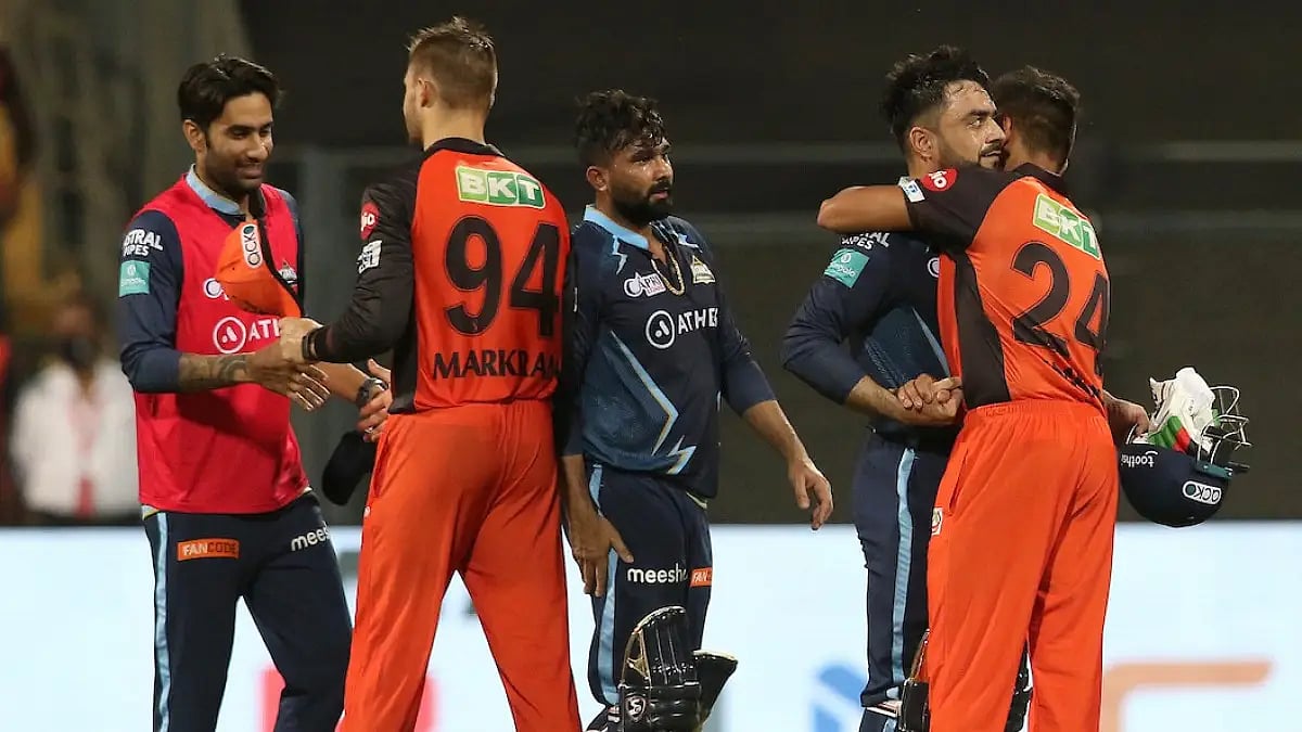 The duo of Rahul Tewatia and Rashid Khan marred Sunrisers Hyderabad's party on Wednesday night. Get 