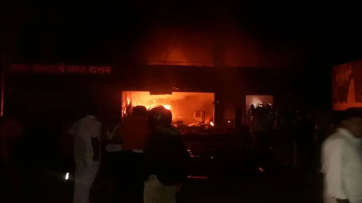 Fire Erupts At Godown In Bhiwandi