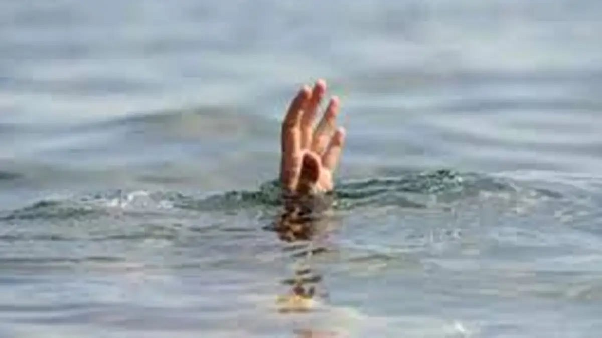 Representational Image : Ratnagiri: Man Drowns at beach.