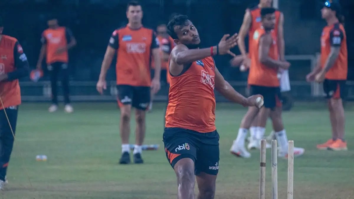 T Natarajan during a training session. Get live streaming details of DC vs SRH in IPL 2022.  