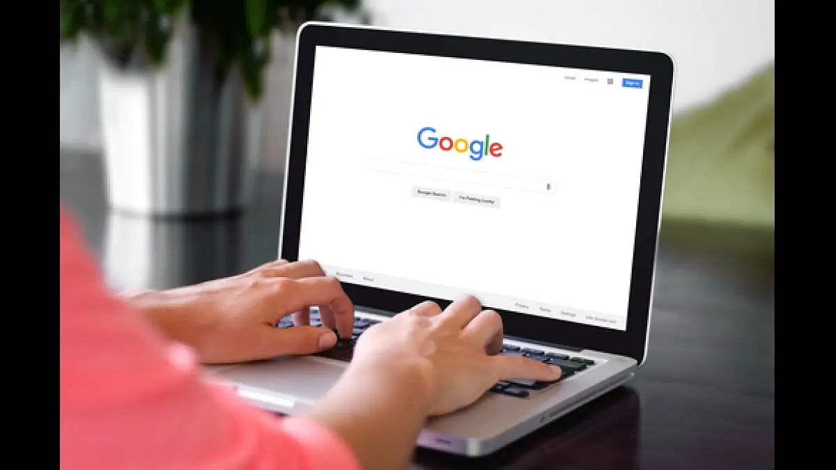 Google adds more tools to help with travel related search