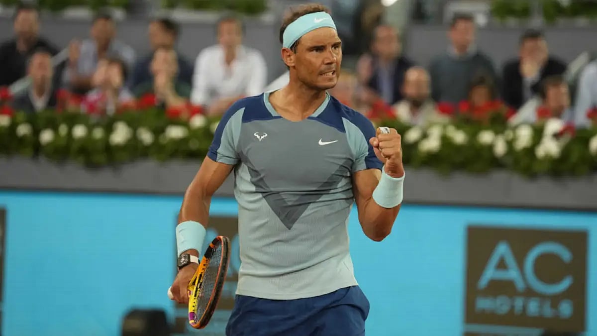 Rafael Nadal showed few signs of rustiness in his 6-1, 7-6 (4) opening win at home.