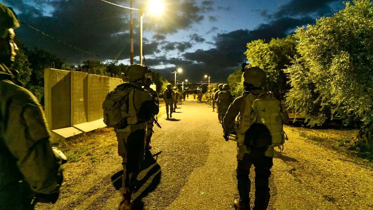 Israeli security forces personnel in an operation