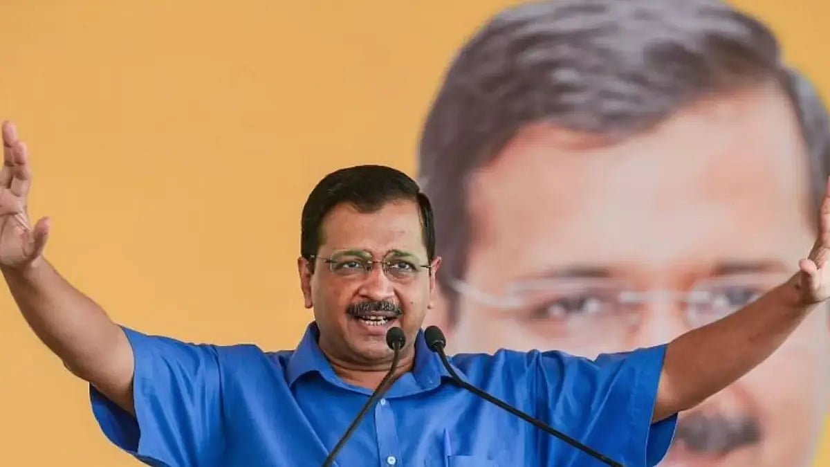 Delhi CM Arvind Kejriwal Flags Off 150 Electric Buses