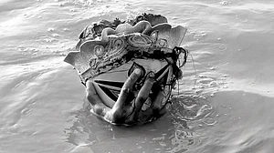 Arc Of Chaos & Suffering: Poems By Kinshuk Gupta