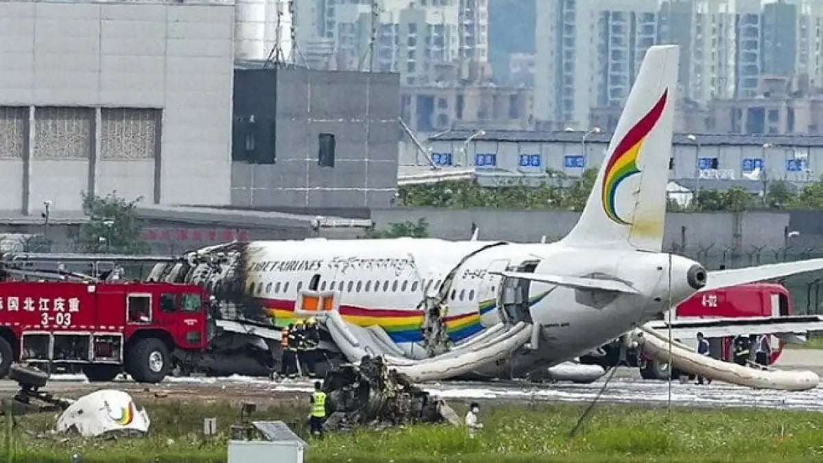 Tibet Airlines' Airbus A319-100 caught fire after veering off runway   on Thursday.