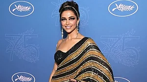 Deepika Padukone: In 'Piku', I Don’t Think Irrfan Khan Was Trying To Be One Up On Amitabh Bachchan