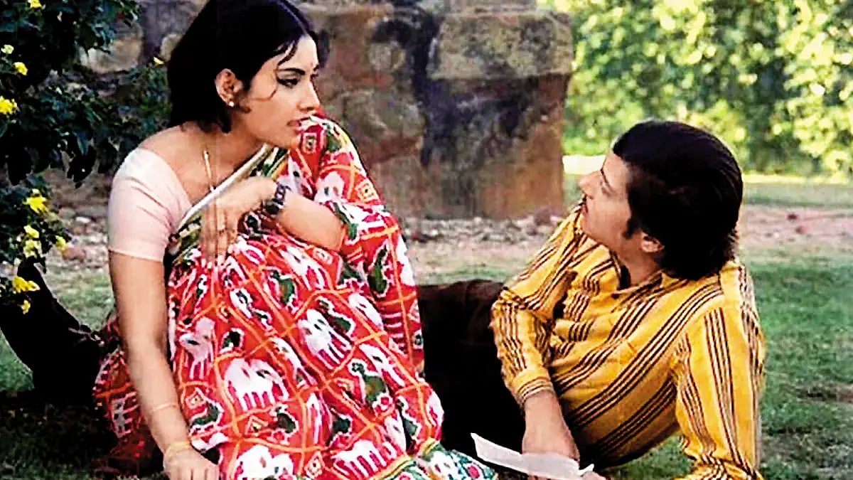 Stills from Rajnigandha