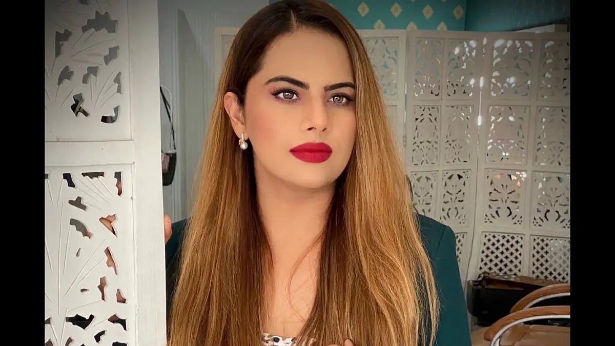  Nav Brar, Make-up Atrtist