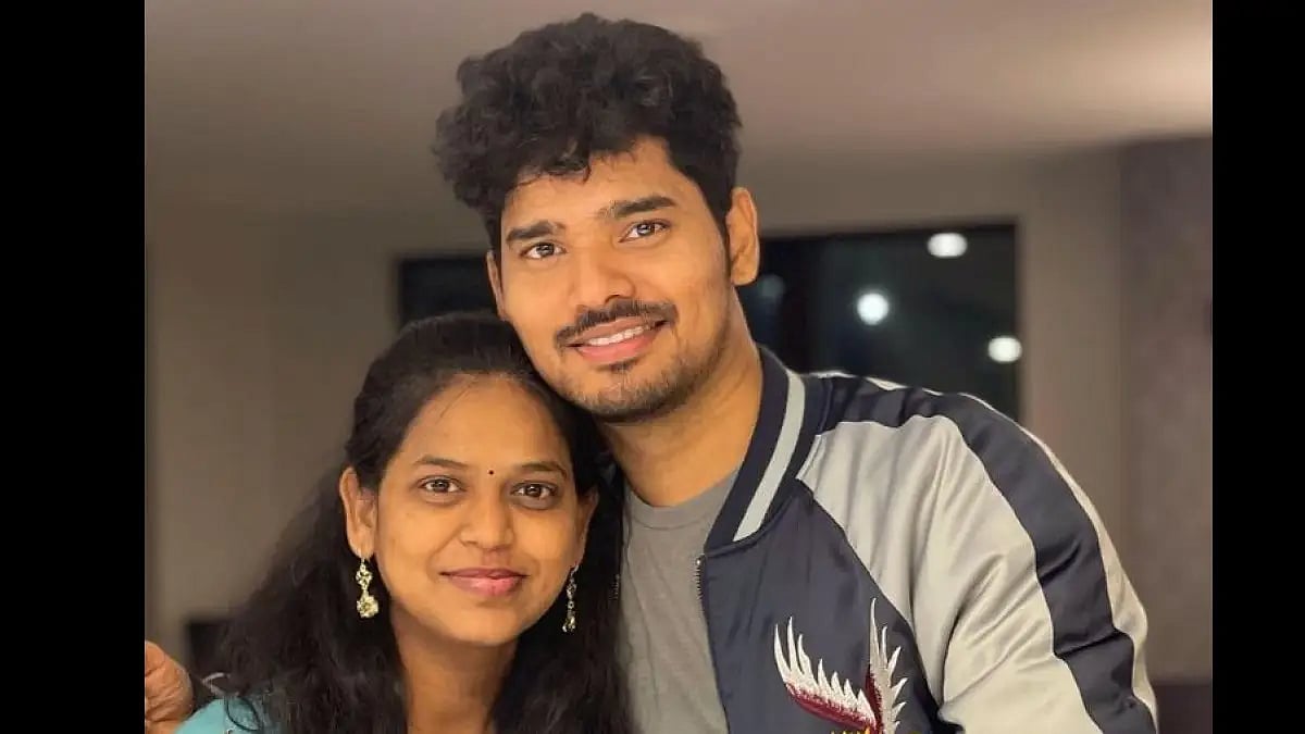 Sudhakar Komakula with his wife
