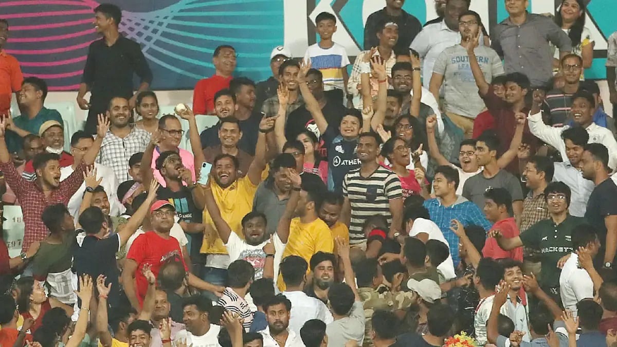 Cricket fans watch the IPL 2022, Qualifier 1 between Gujarat Titans and Rajasthan Royals at Eden Gardens.