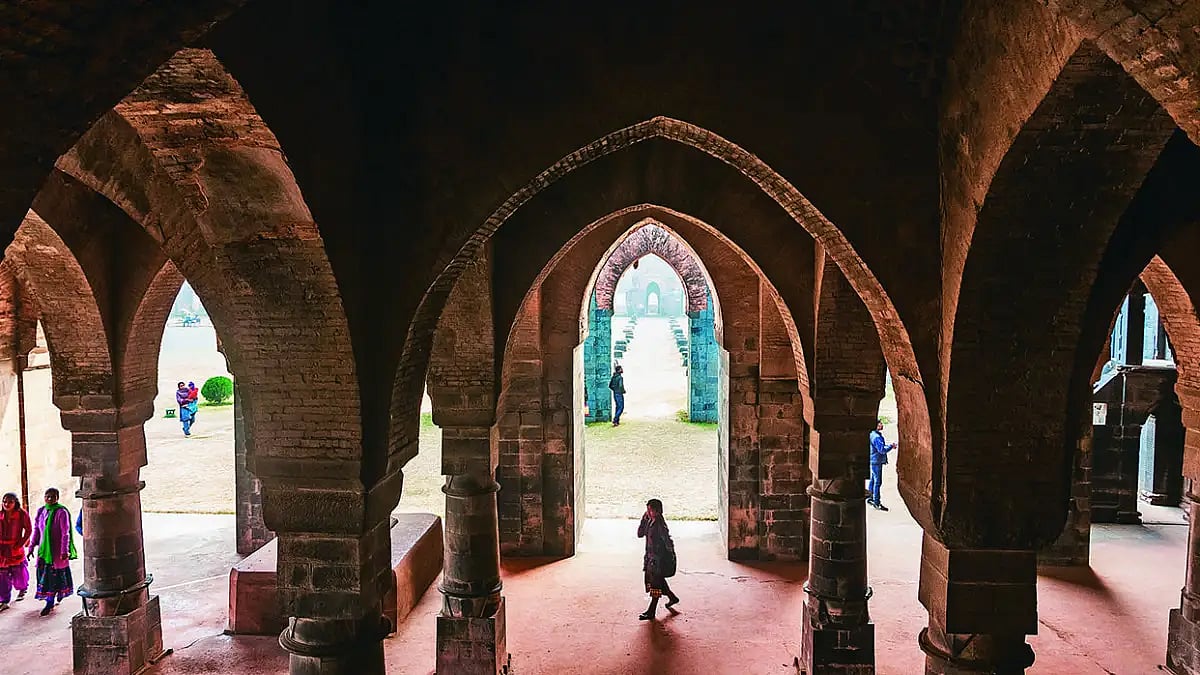 Capturing antiquity Photograph of the arcaded Adina mosque at Pandua 