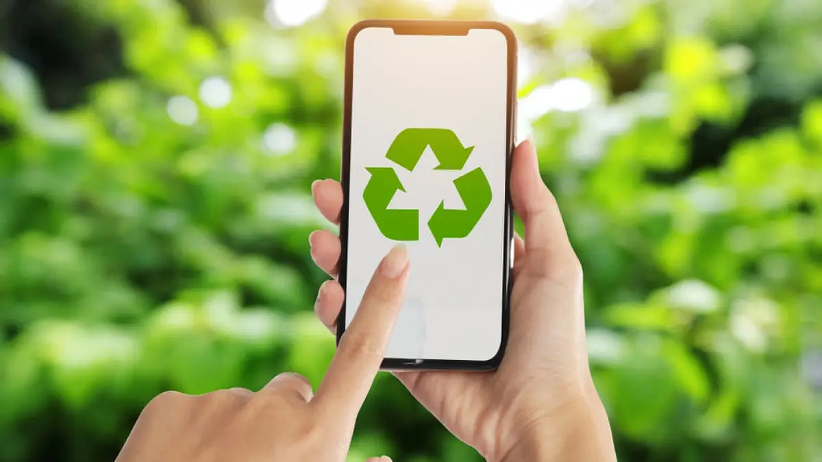 Choose from a range of apps to be a conscious traveller