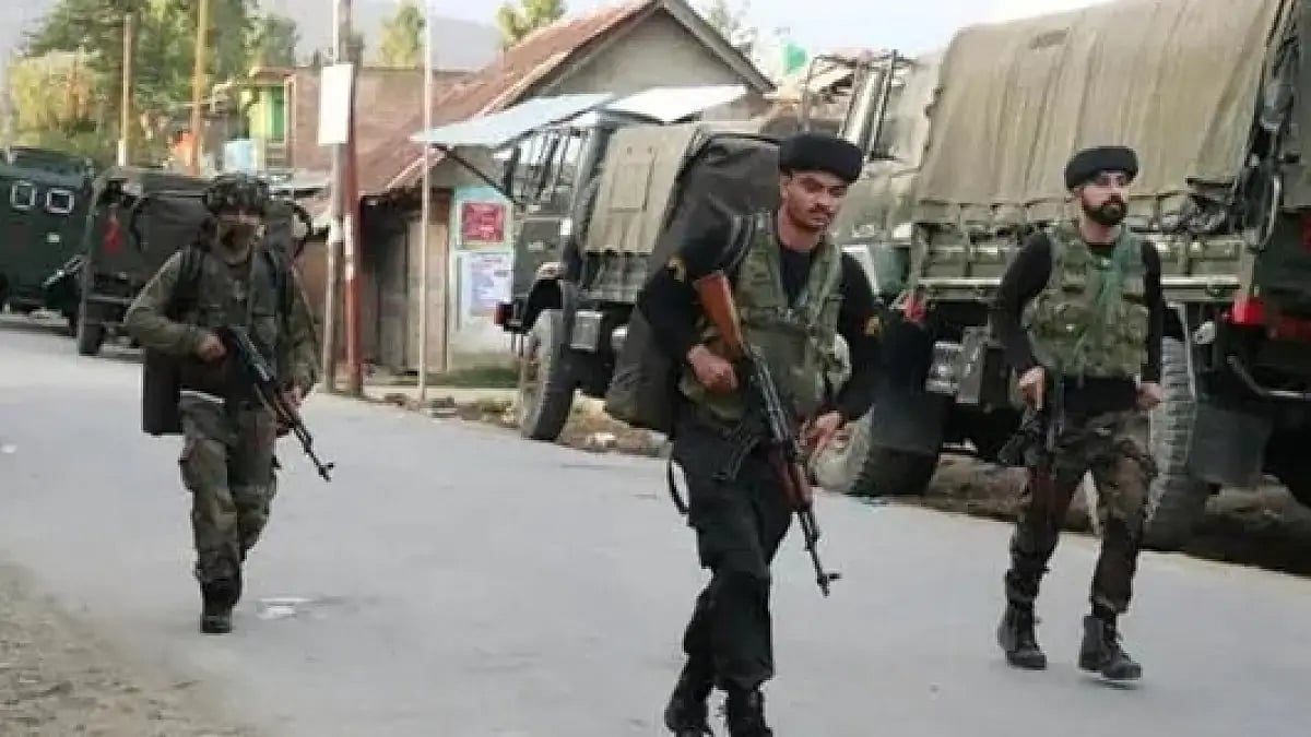 Terrorists Kill Hindu Teacher In J&K's Kulgam; Kashmiri Pandits Threaten Mass Migration From Valley