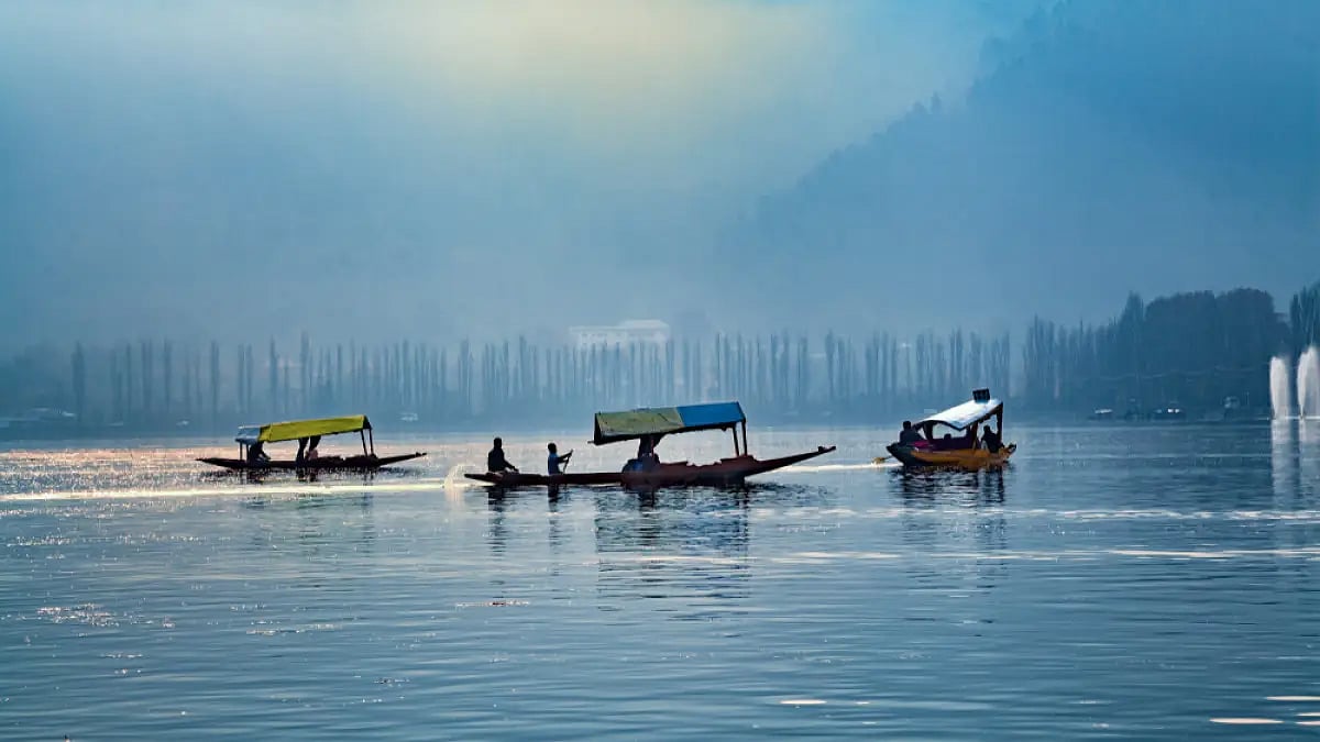 A snap of Kashmir's Dal Lake.