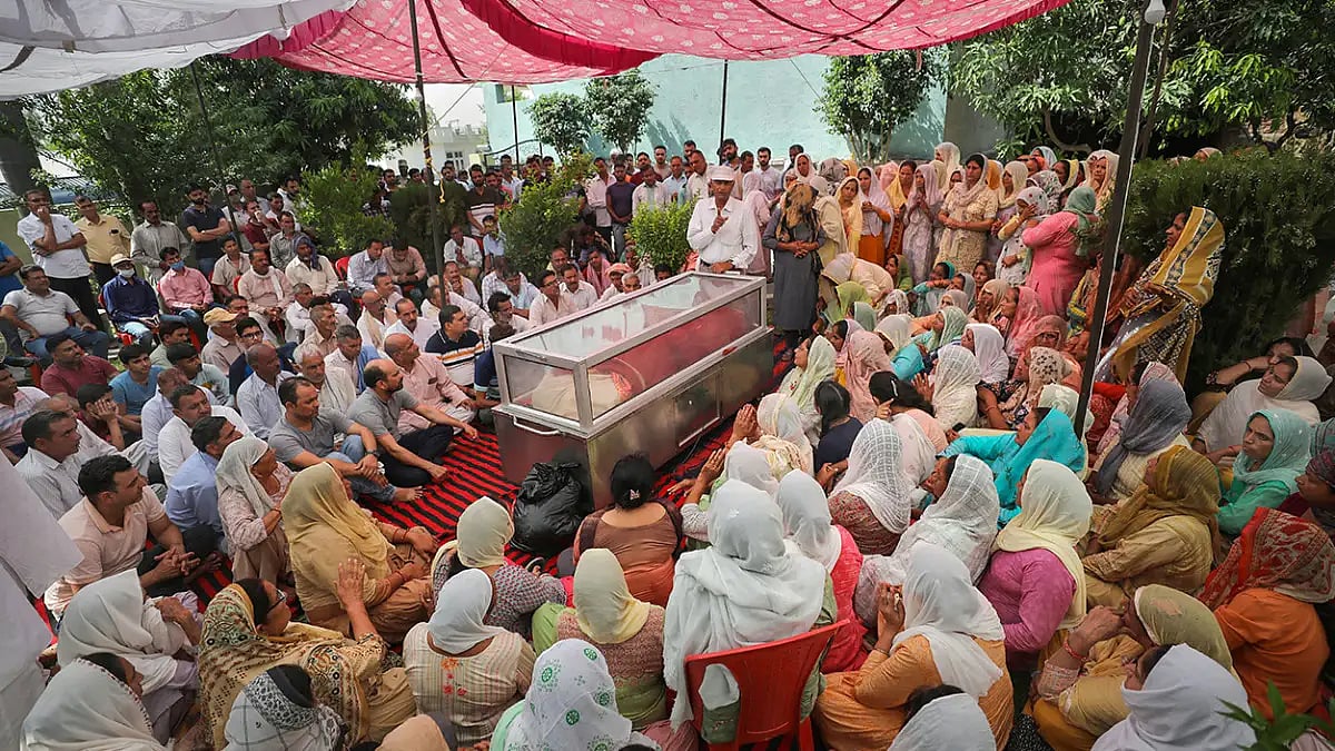Students, Colleagues Pay Tributes To Slain Teacher Rajini Bala With Moist Eyes In J&K’s Kulgam