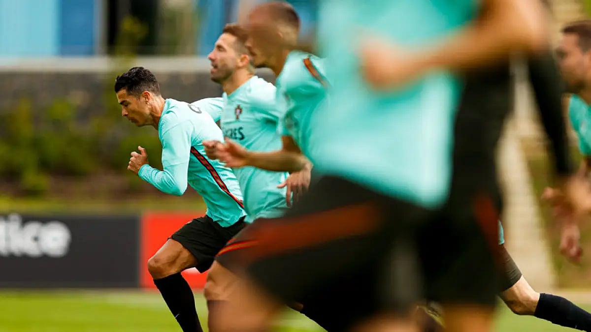 Portugal trail Spain 6-17 in the head-to-head records. The last three ESP vs POR matches have ended in draws.