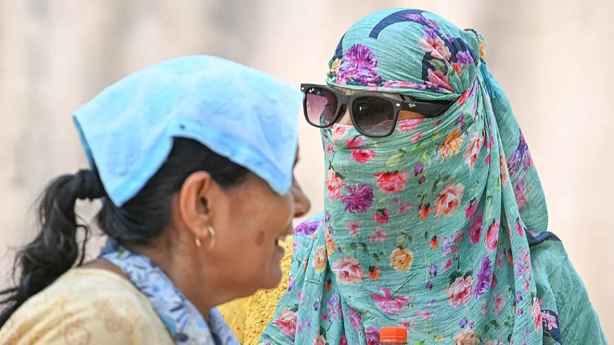 Delhi experiences hottest day since Jan