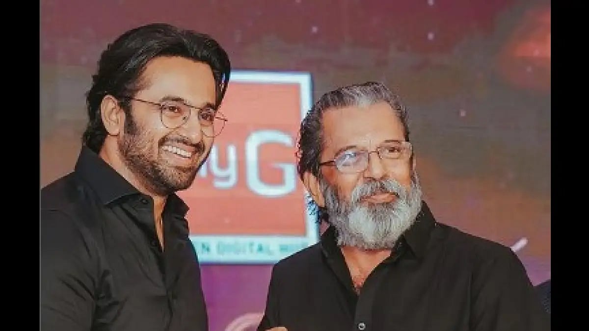Unni Mukundan With His Father