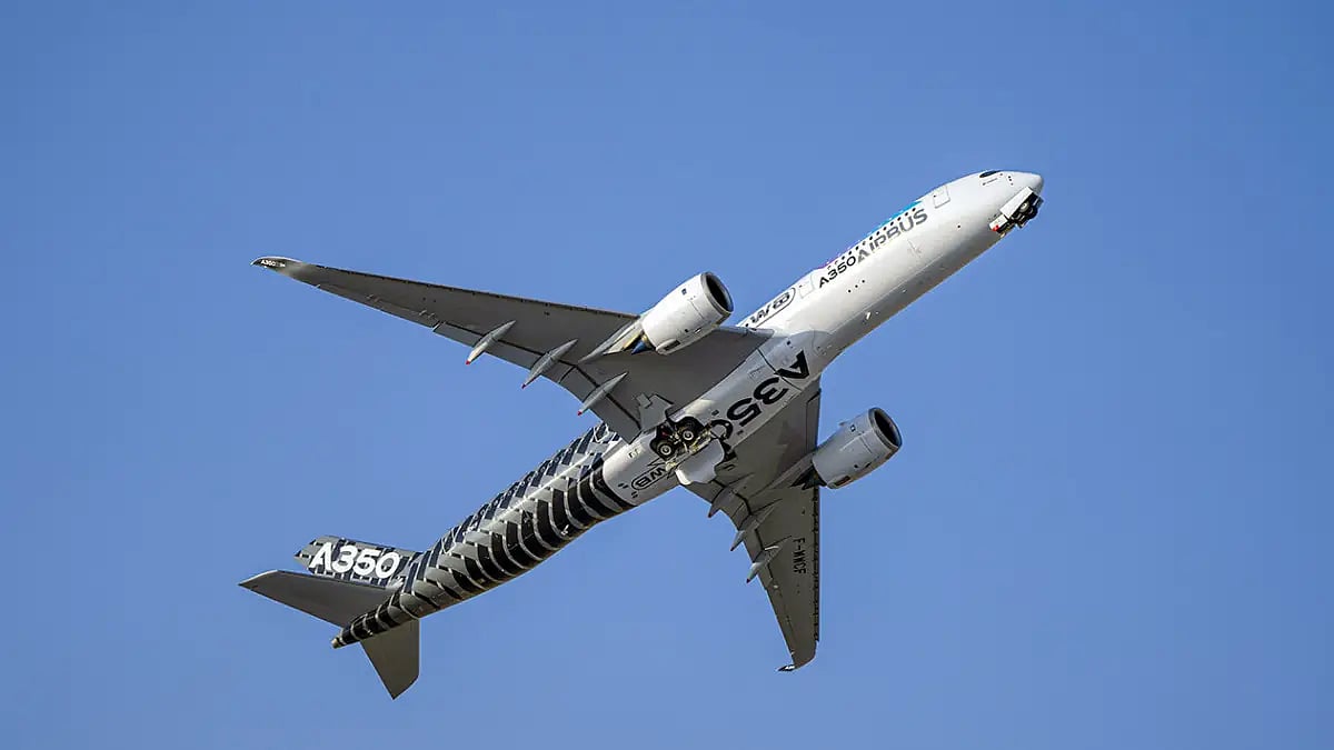 Vistara Aircraft’s Engine Fails On Landing At Delhi Airport, Passengers Safe: DGCA
