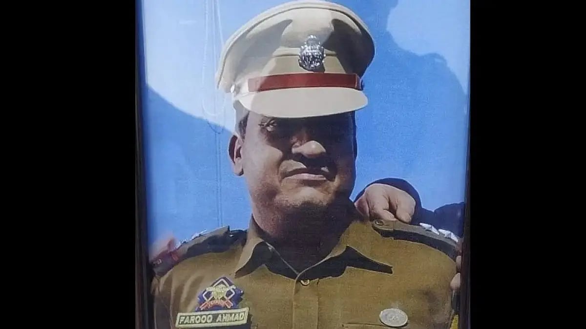 Farooq Ahmad Mir.