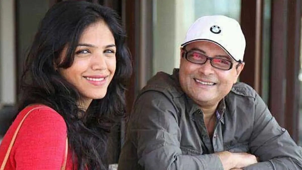 Shriya Pilgaonkar With Father Sachin Pilgaonkar