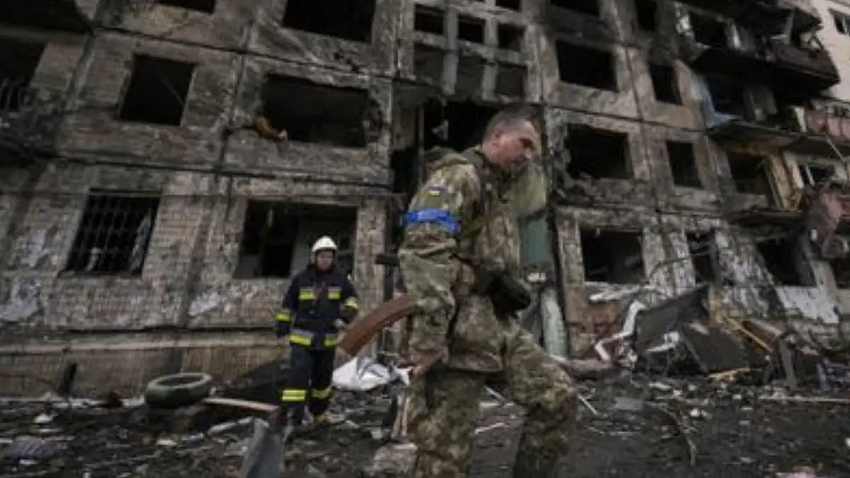 Its just hell there: Russia still pounds eastern Ukraine