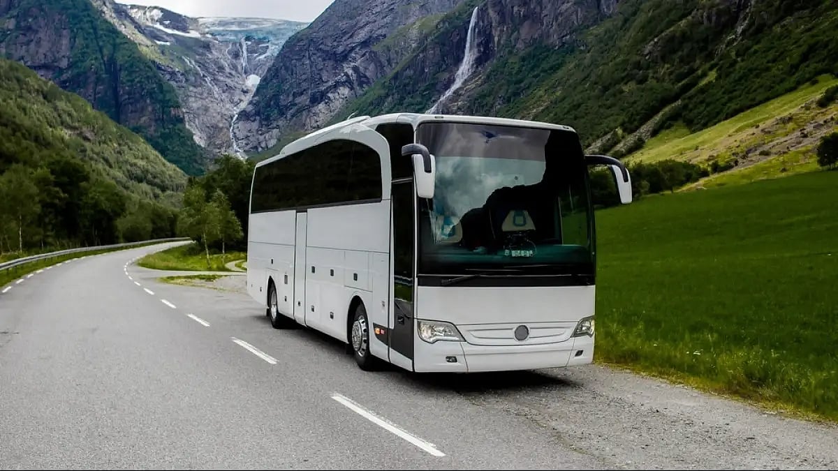 Due to the covid-19 pandemic, the ‘Bus to London’ was delayed