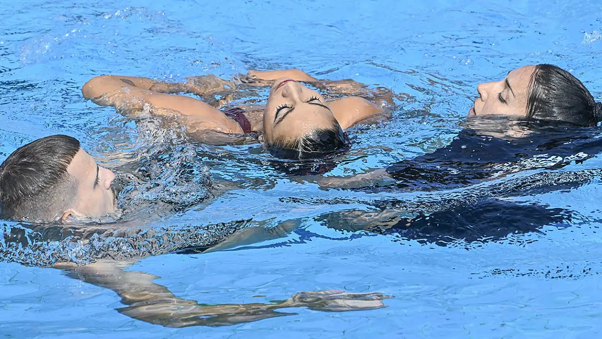 World Aquatics Championship 2022: Anita Alvarez Faints In Pool, Coach Andrea Fuentes Rescues Artistic Swimmer – In Pics