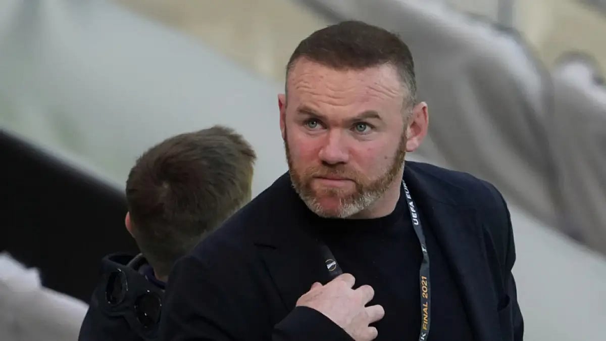 Wayne Rooneys decision to quit Derby County came on the day the club sorted its financial issues.