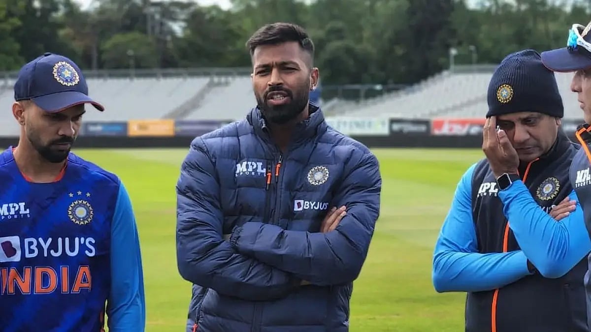 Hardik Pandya addresses the Indian cricket team during a practice session in Malahide, Ireland.