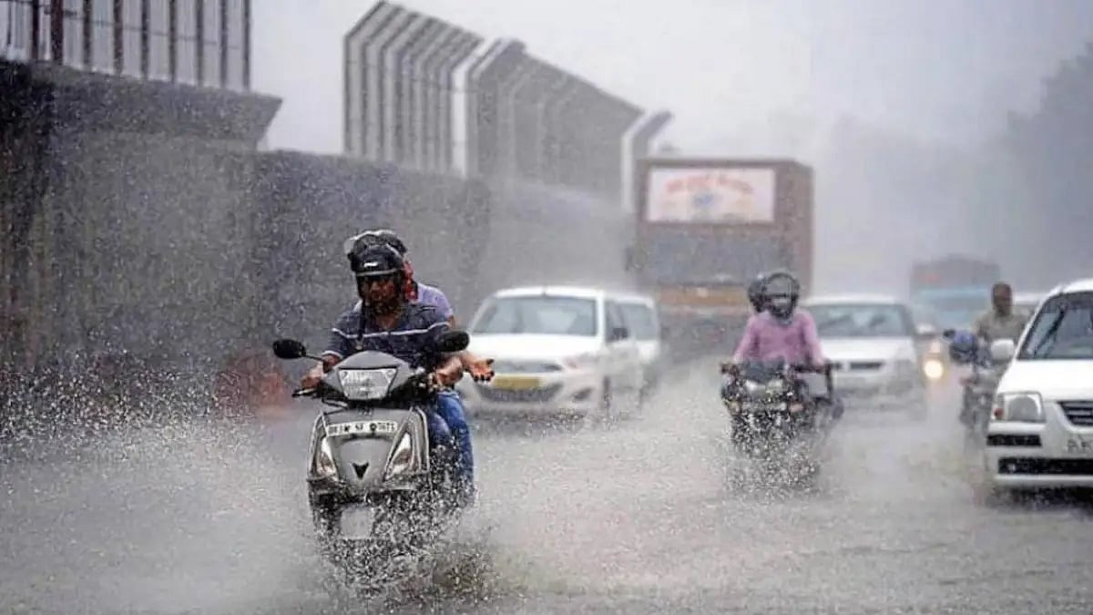 First Monsoon Showers In Delhi