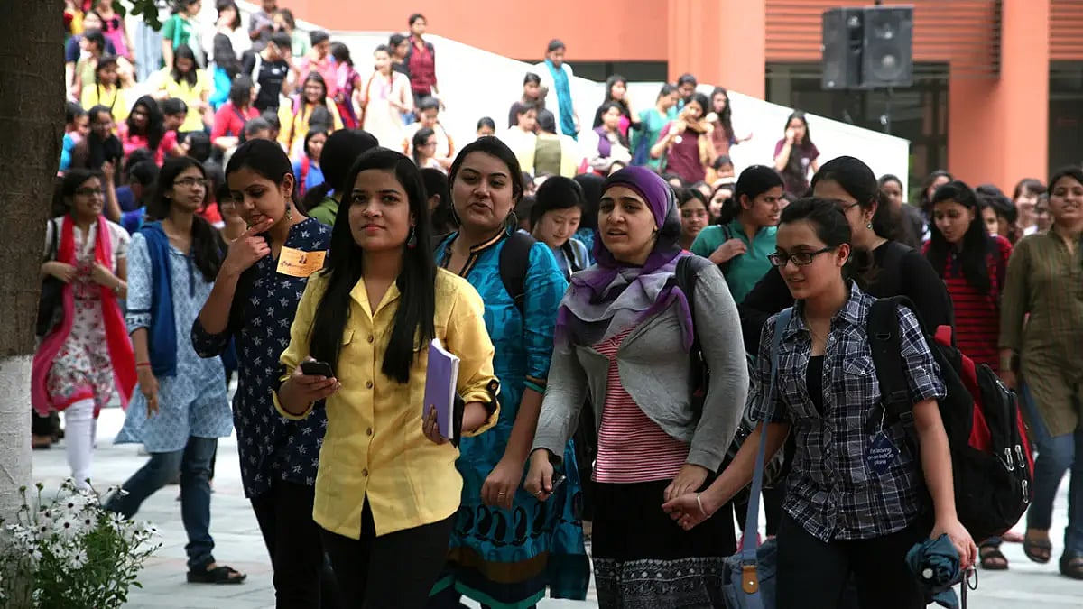 Outlook-ICARE Rankings 2022: Top 115 Arts Colleges In India