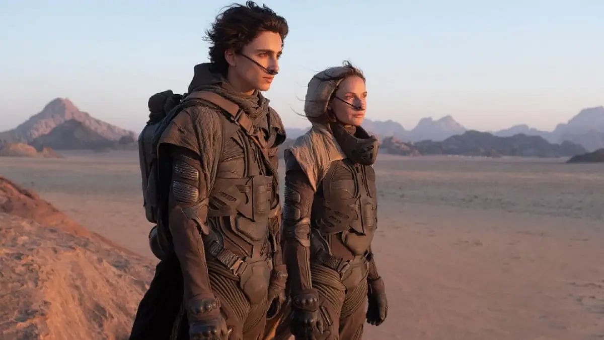 Timothee Chalamet, Rebecca Ferguson In 'Dune'