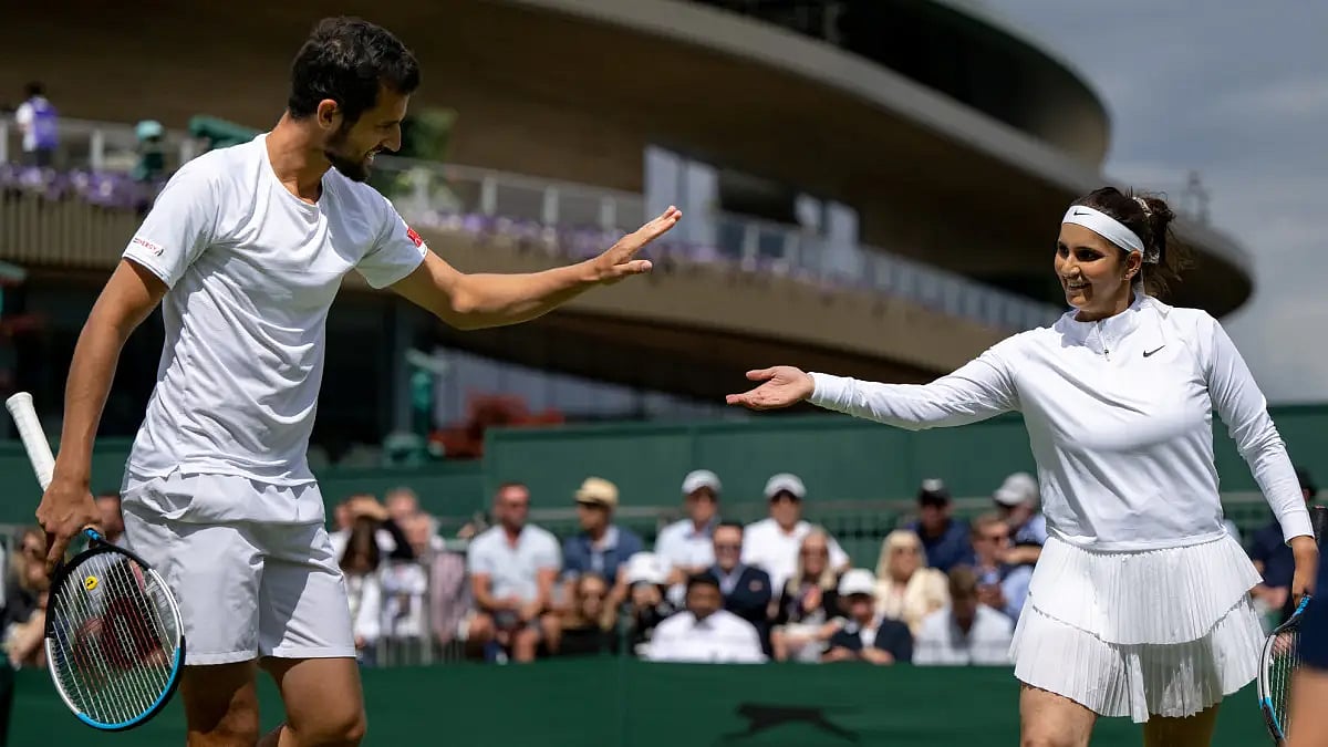 Sania Mirza and Mate Pavic defeated Gabriela Dabrowski and John Peers on Monday.
