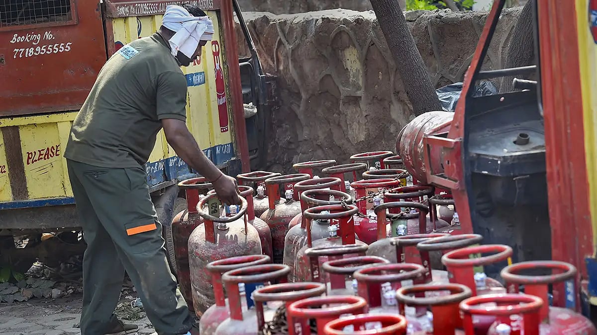 Ujjwala Beneficiaries To Get LPG Cylinders At Rs 450 From Jan 1: Rajasthan CM Bhajan Lal Sharma